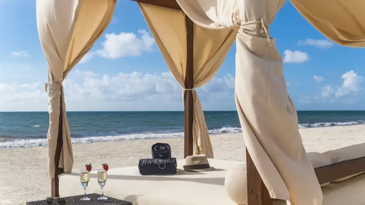 Ocean Maya Royale