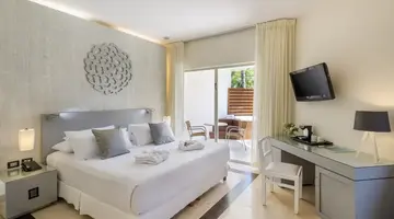 Ocean Maya Royale