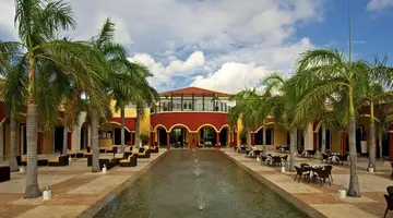 Ocean Maya Royale