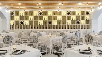 Ocean Maya Royale