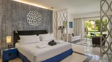 Ocean Maya Royale