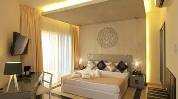 Ocean Maya Royale