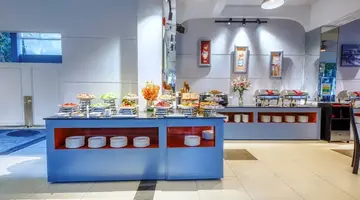 OCEAN PEARL HOTEL