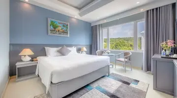 OCEAN PEARL HOTEL