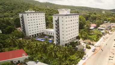OCEAN PEARL HOTEL
