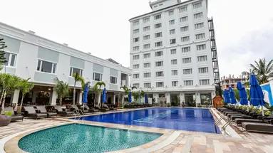 OCEAN PEARL HOTEL