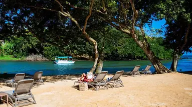 Ocean s Creek Beach Hotel