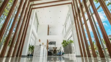 Ocean V Hotel