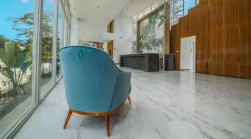 Ocean V Hotel