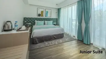 Ocean V Hotel