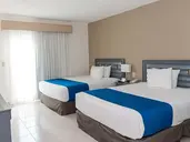 Ocean View Cancun Arenas