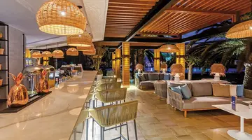 OCEANA HOTEL & SPA