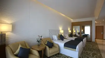 OCEANIC KHORFAKKAN RESORT & SPA