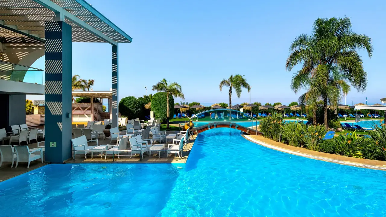 Oceanis Beach