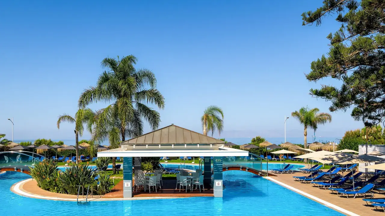 Oceanis Beach