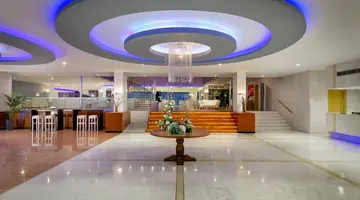 Oceanis Beach