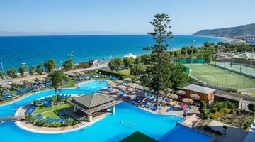 Oceanis Beach