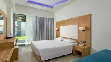 Oceanis Beach