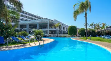 Oceanis Beach