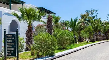 Oceanis Beach