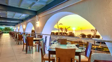 Oceanis Beach
