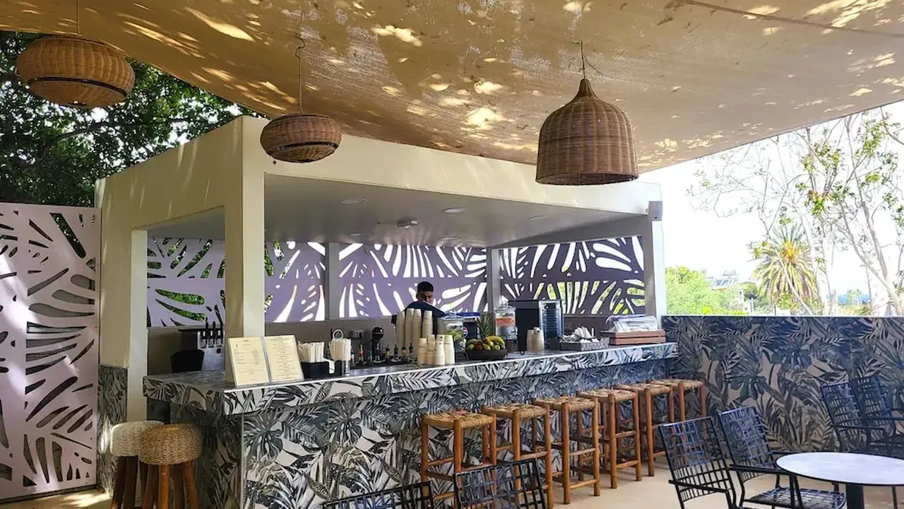 Oceanis Park Hotel