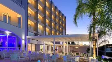 Oceanis Park Hotel