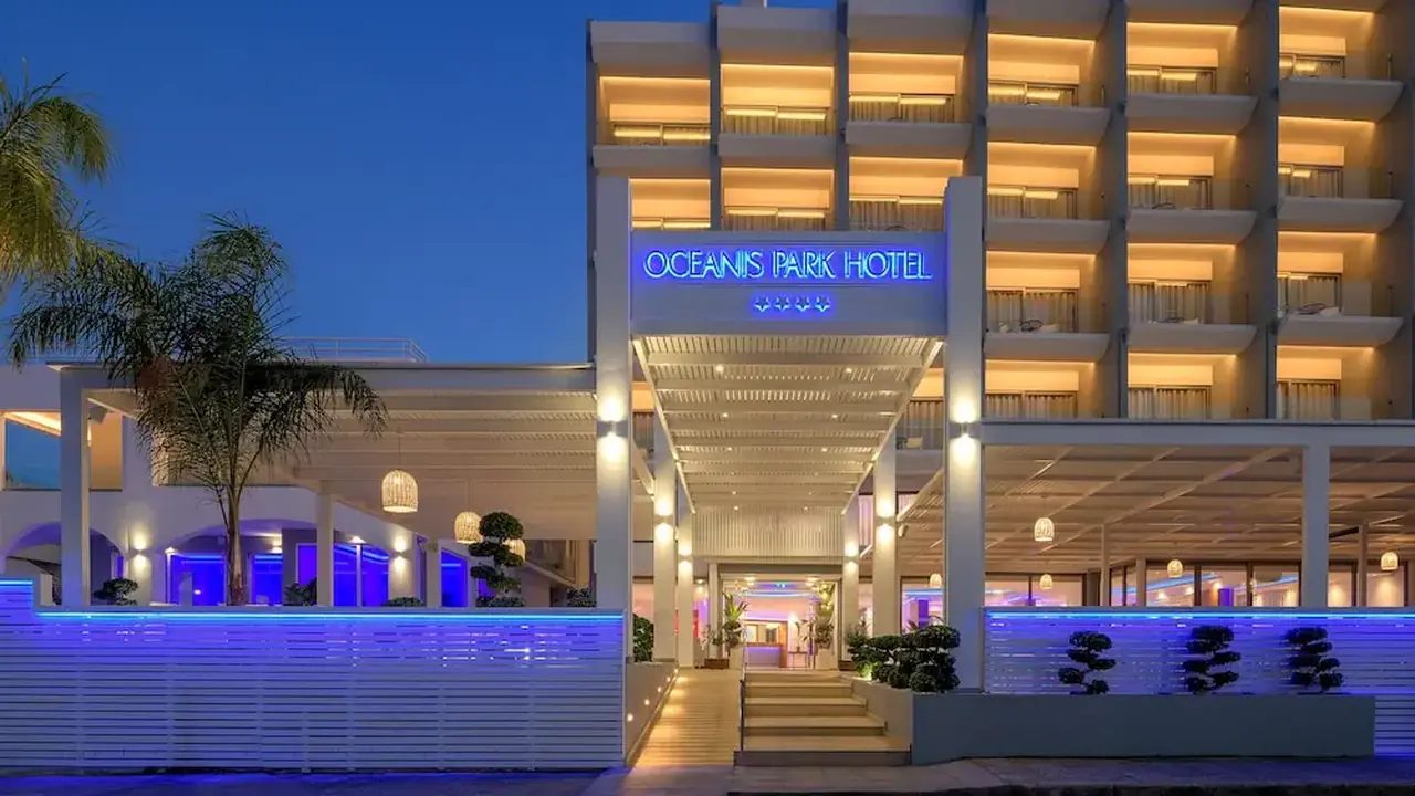 Oceanis Park Hotel