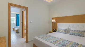 Oceanis Park Hotel