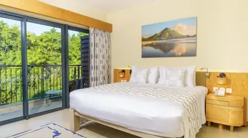 Oceans Creek Beach Hotel