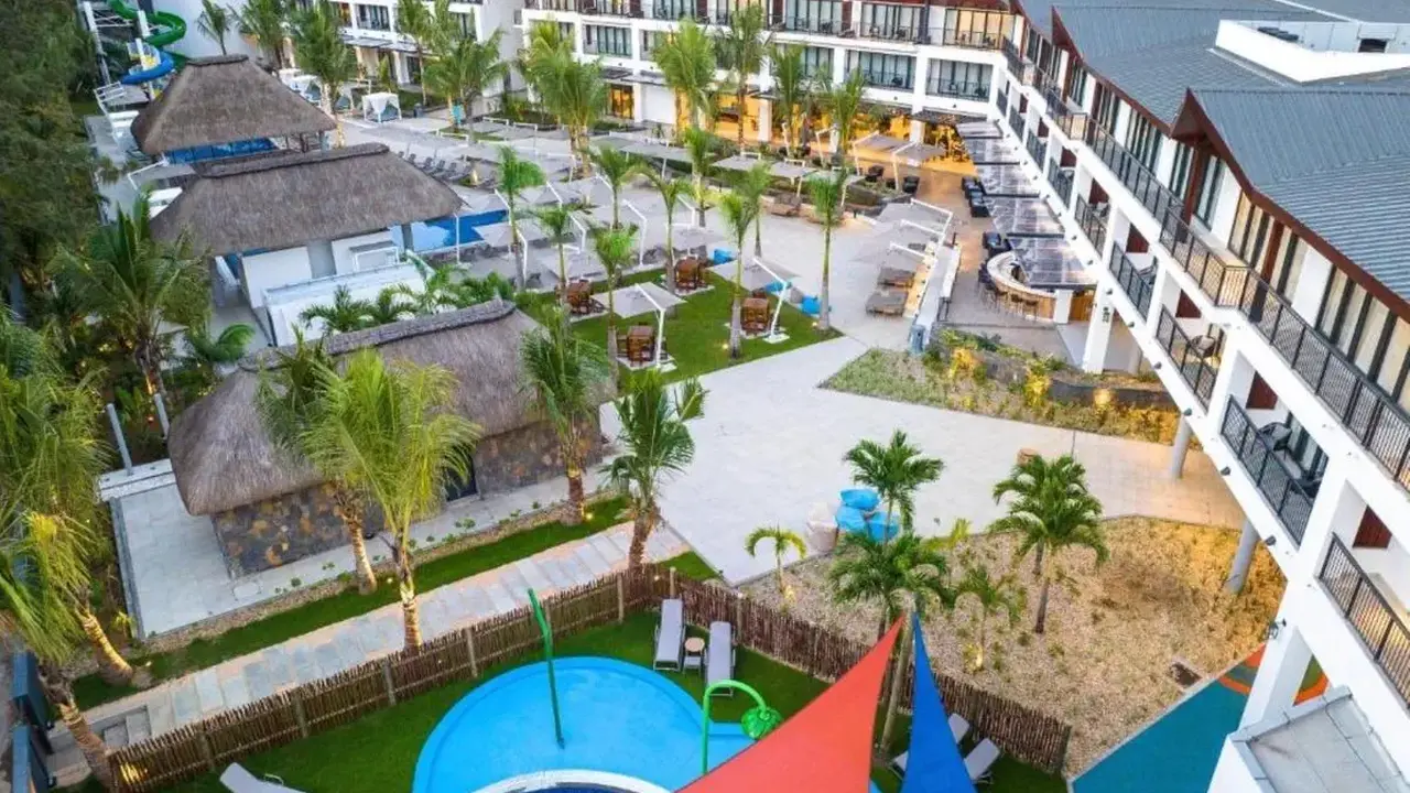 Oceans Creek Beach Hotel