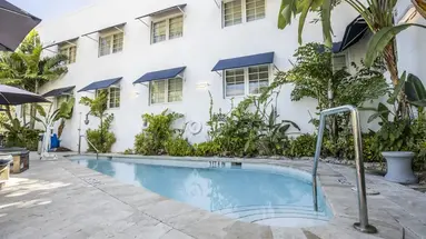 Oceanside Hotel & Suites