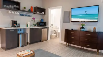 Oceanside Hotel