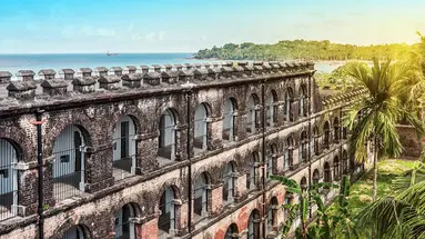 Od Tadż Mahal Do Białych Plaż Andamanów