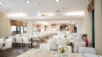 Odyssia Beach Hotel (Crete)