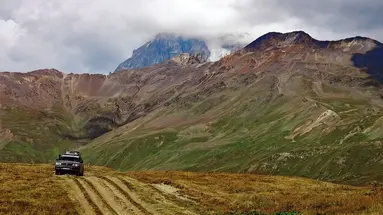 Off-road i na trasie - Gruzja