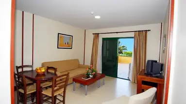 Ohasis Boutique Suites