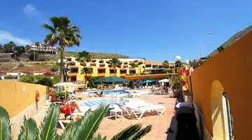 Ohasis Boutique Suites