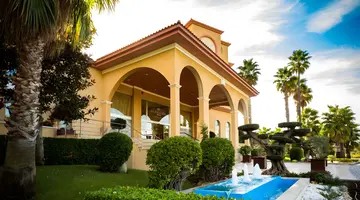 Ohtels La Hacienda