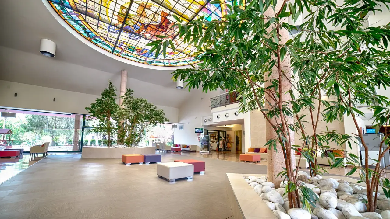 Ohtels Vila Romana