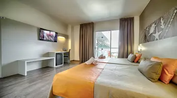 Ohtels Villa Dorada
