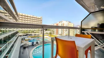 Ohtels Villa Dorada