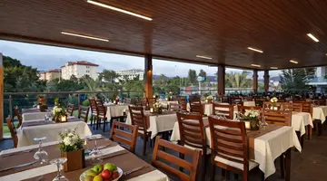 OJI BEACH HOTEL