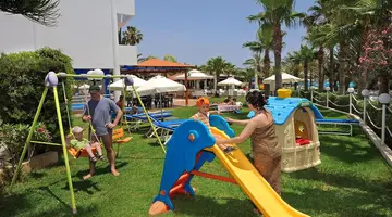OKEANOS BEACH BOUTIQUE HOTEL (ex. OKEANOS BEACH)