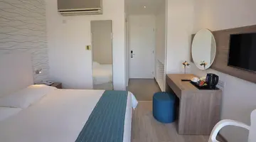 OKEANOS BEACH BOUTIQUE HOTEL (ex. OKEANOS BEACH)