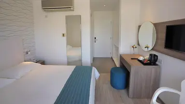 OKEANOS BEACH BOUTIQUE HOTEL (ex. OKEANOS BEACH)