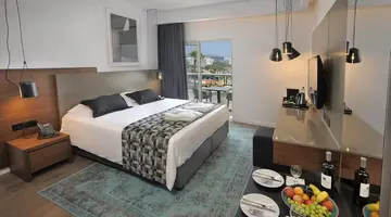 Okeanos Beach Boutique Hotel