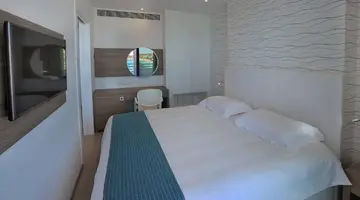 Okeanos Beach Boutique Hotel
