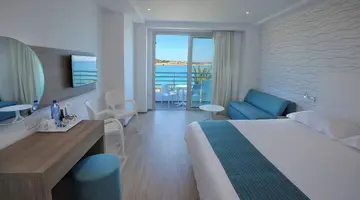 Okeanos Beach Boutique Hotel