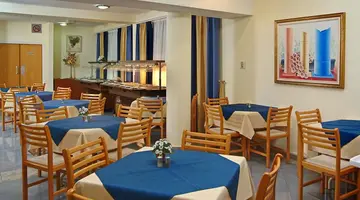 Okeanos Beach Boutique Hotel